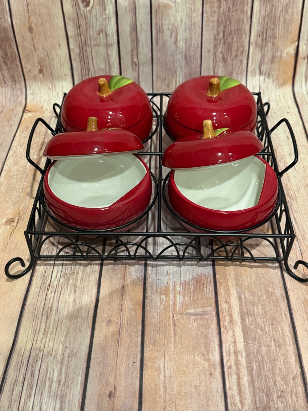 Temp-Tations Red Apple Ceramic Covered Bowls with Green Leaf Accent Overwear